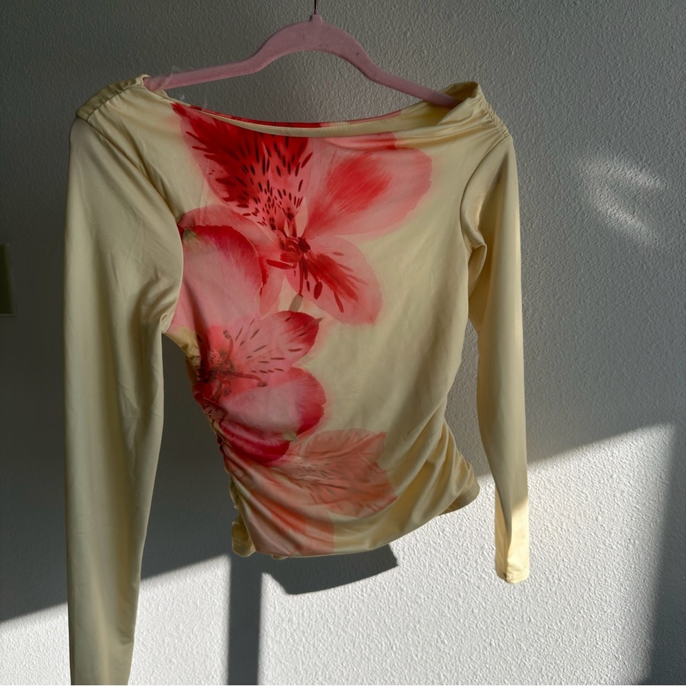 Madden Girl Floral Off Shoulder Ruched Top S Yellow Long Sleeve Y2K Fairycore - Picture 3 of 15
